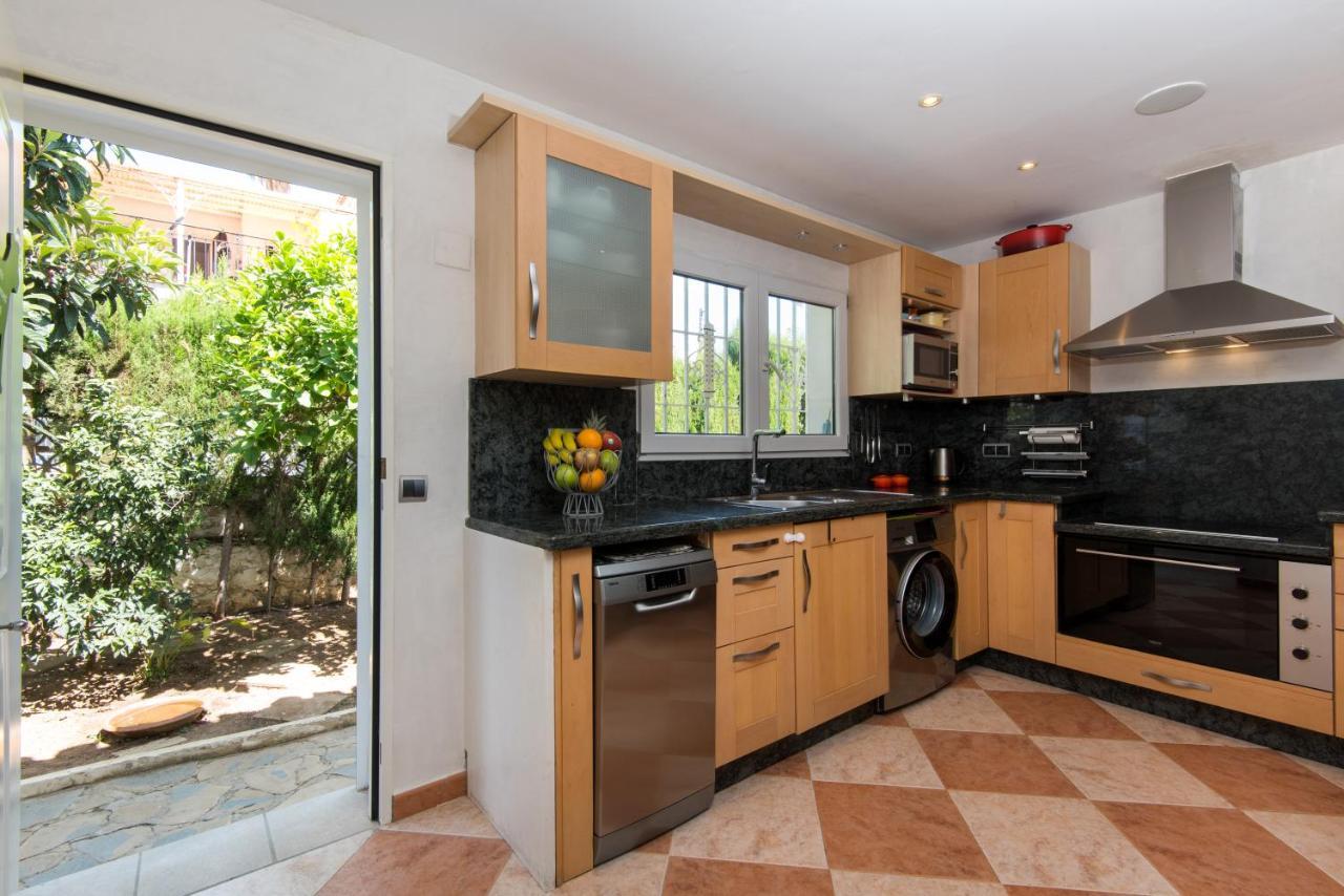 Villa Palm Beach Marina Benalmadena 3 Min Walking From The Sea Luaran gambar